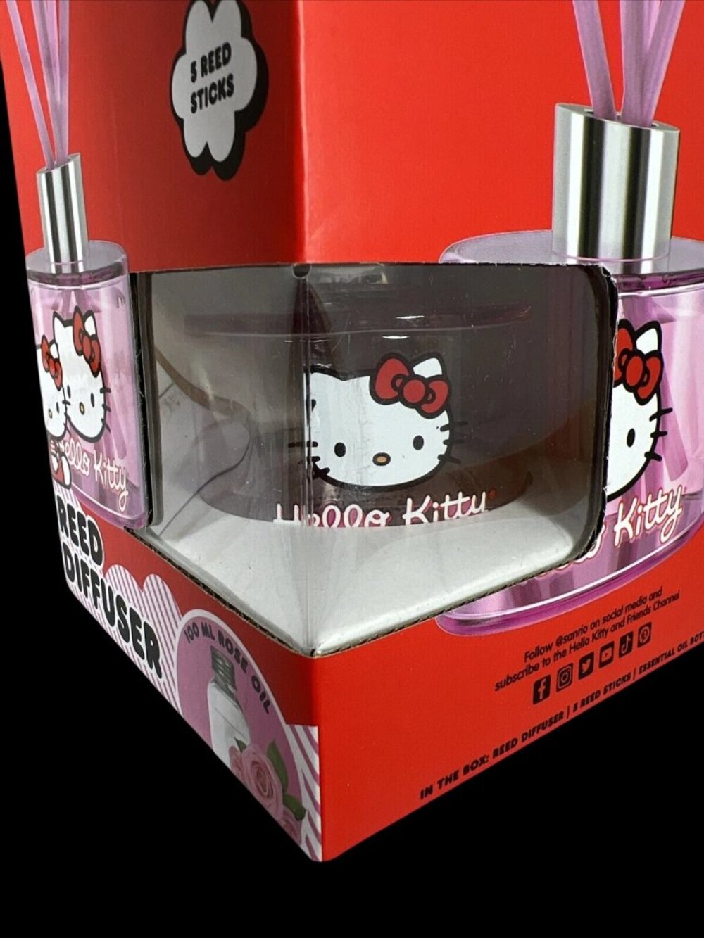 Hello by Sanrio Kitty Reed Diffuser Set Pink Brand New in Box - Picture 4 of 6